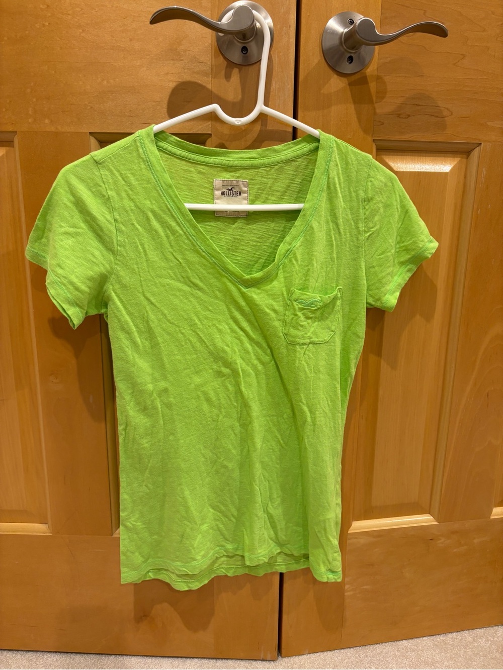 Hollister Neon Lime V-Neck Short Sleeve Tee